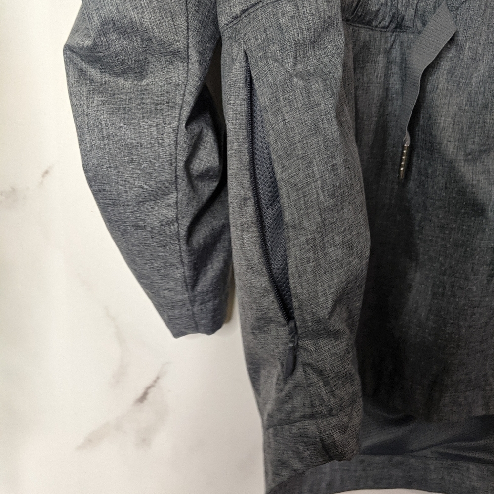 Fabletics Danielle Gray Packable Windbreaker / Ra… - image 5